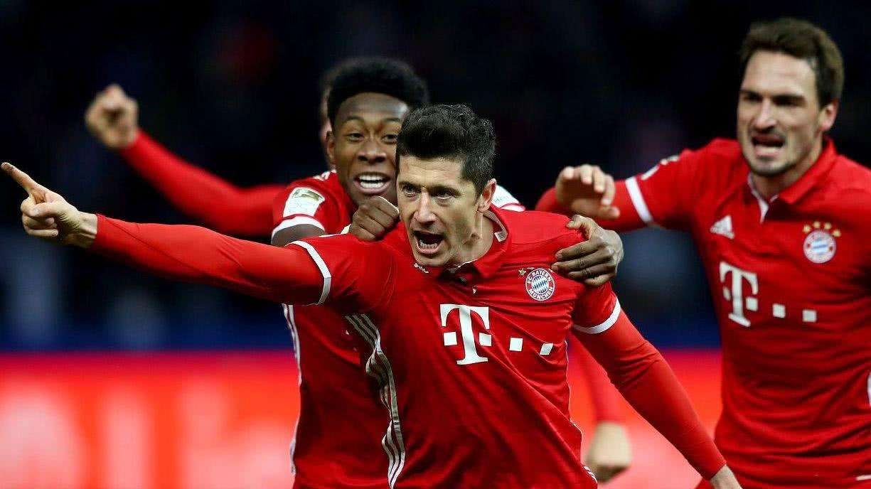 梅西：在巴黎足球层面我不太开心，一切都和我习惯的非常不同（梅西：在巴黎踢球并不快乐，许多方面与我的习惯大相径庭）