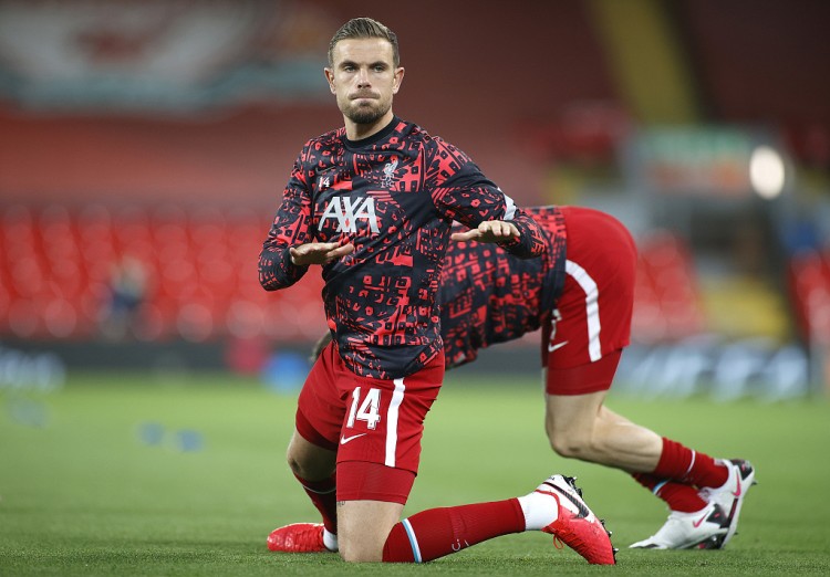 皇马公布欧冠战曼城名单：姆巴佩受伤仍入选，卡马文加缺席（皇马欧冠战曼城大名单出炉：姆巴佩带伤入列，卡马文加无缘）