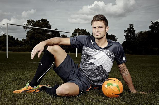 奥运冠军卖掉9枚金牌，换到339万：这是我这辈子做得最正确的事！（奥运冠军卖出9枚金牌套现339万：这是我一生最明智的选择）