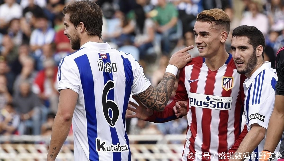 女足英联杯中发生暴力冲突，一名球员抓住对手脖子将其摔倒（女足英联杯爆发冲突：球员抓住对手颈部将其放倒）