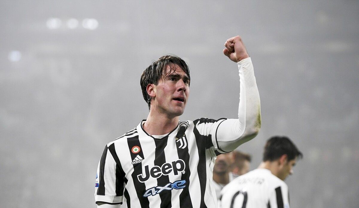 巴萨半场0-1落后法兰克福