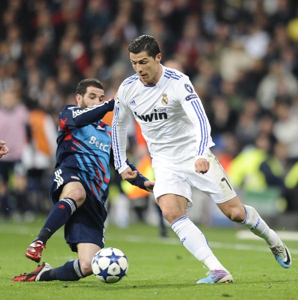 足球报：国安亚冠出局后，有球迷退了足协杯决赛的门票与酒店（足球报：国安无缘亚冠后，部分球迷选择退掉足协杯决赛门票与酒店预订）