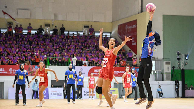 邮报：曼联希望姆伯莫等人对伯恩茅斯后去非洲杯，将进行谈判（邮报：曼联将与各方谈判，盼姆伯莫等人对阵伯恩茅斯后再赴非洲杯）