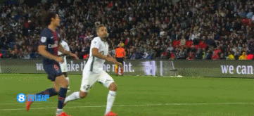 曼晚：斯通斯本轮联赛有望复出，鲍伯、多库预计明年1月回归（曼彻斯特晚报：斯通斯有望赶上本轮联赛，鲍伯与多库预计明年1月复出）