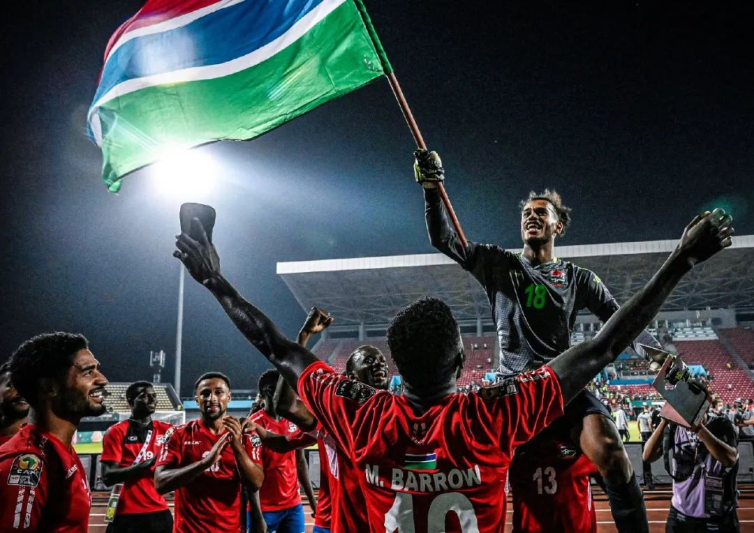 托尼：我的孩子听腻了06年夺冠的故事，希望加图索别掉链子（托尼：我家孩子早已听腻06年夺冠故事，只盼加图索稳住别出岔子）